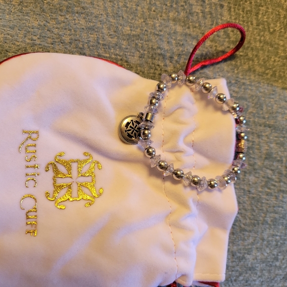 Rustic Cuff bracelet - Picture 2 of 3